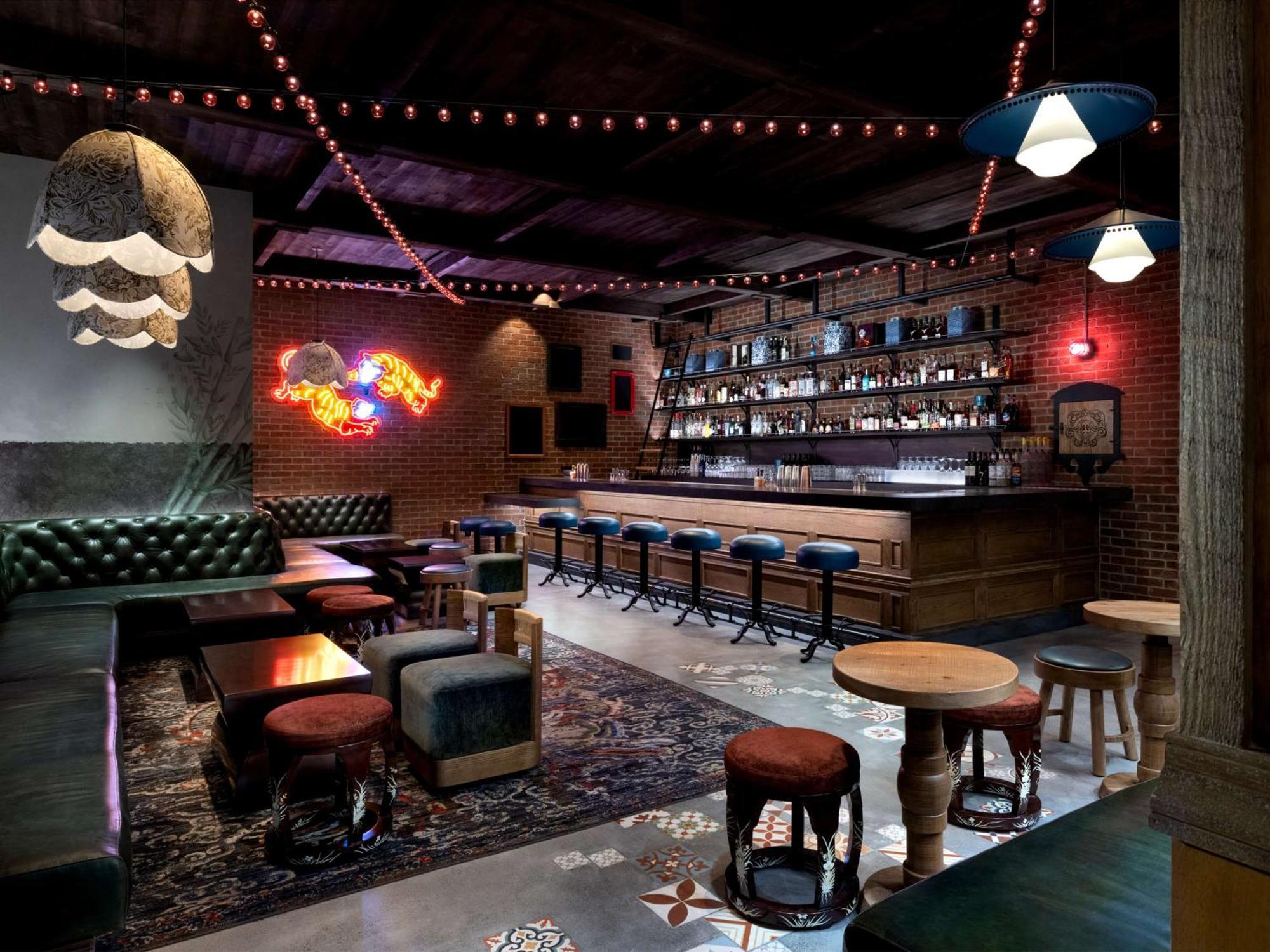 Conrad Las Vegas At Resorts World Eksteriør billede The interior of the nightclub