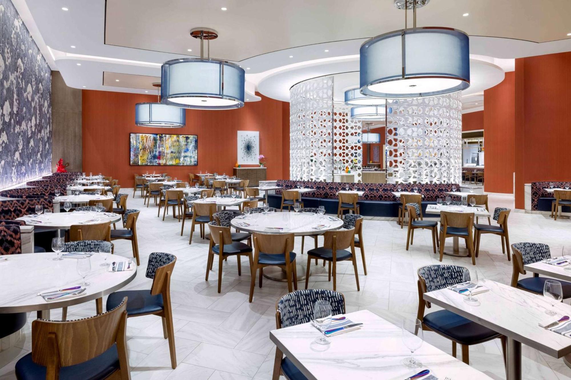 Conrad Las Vegas At Resorts World Eksteriør billede The restaurant
